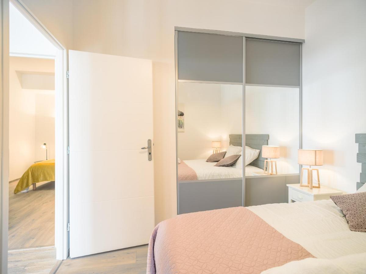 Loft Courtalon - Haut Standing - Patio - Parking Prives Apartment Troyes Ngoại thất bức ảnh