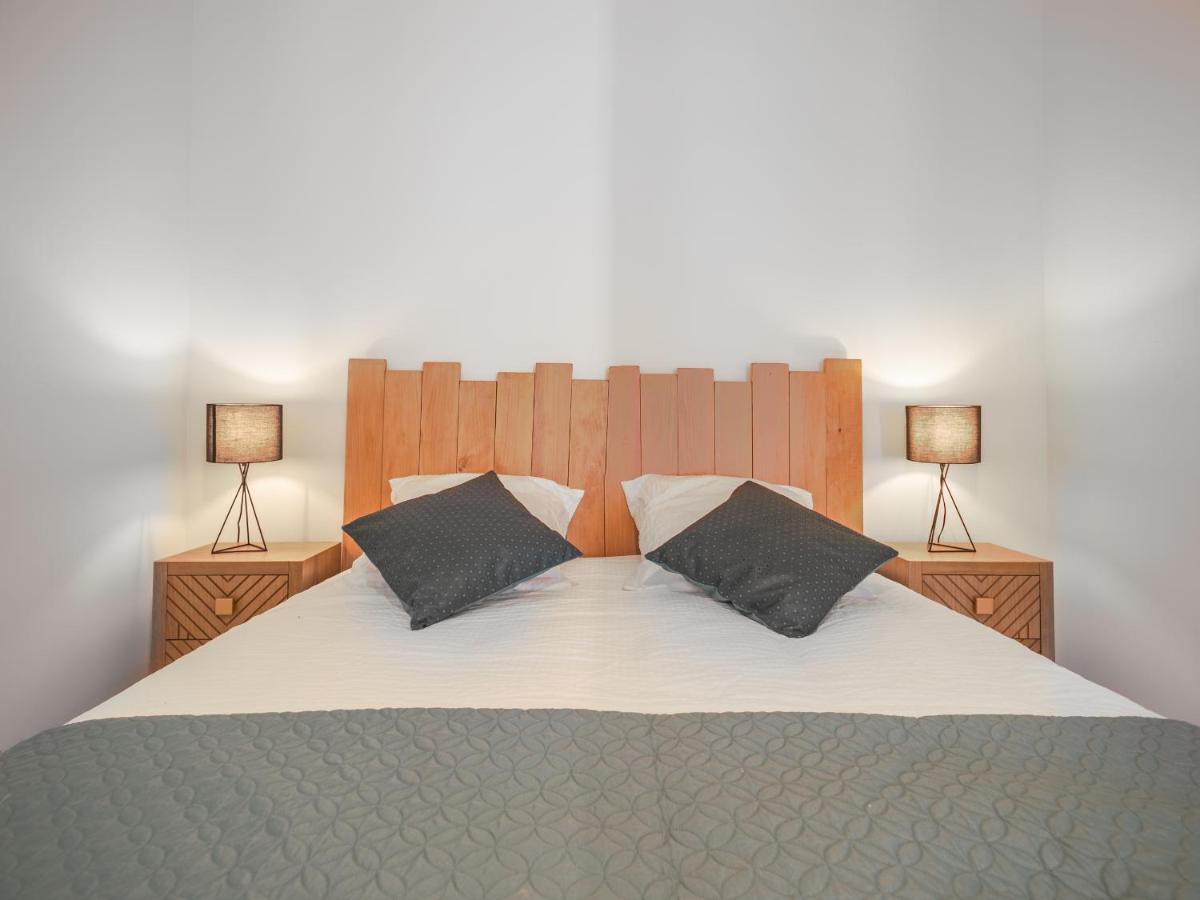 Loft Courtalon - Haut Standing - Patio - Parking Prives Apartment Troyes Ngoại thất bức ảnh